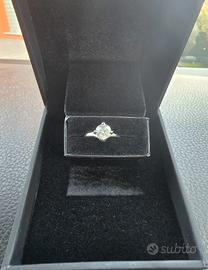 Anello oro bianco con diamante 1.12 carati