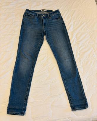 Jeans Levi’s 711 skinny