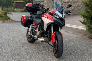 Ducati Multistrada v4s Essential