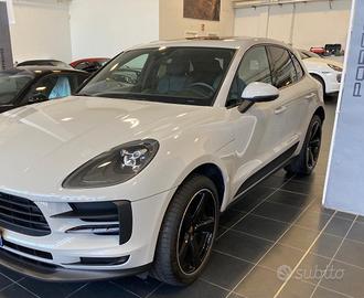 Porsche Macan 2.0 Sport Chrono