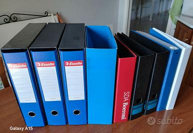 Faldoni robusti e quaderni ad anello