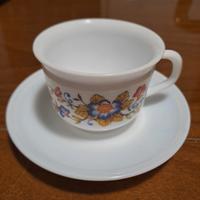 Set 6 tazzine vintage anni 70 in arcopal.