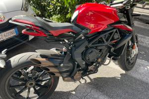 Mv agusta brutale dragster 800