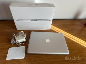 Apple MacBook Pro 13" con display Retina e scatola