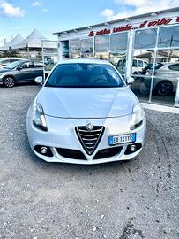 Alfa Romeo Giulietta 1.6 JTDm-2 105 CV Exclusive