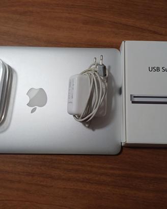 MacBook Air 11" (2015) + Mouse + Lettore CD