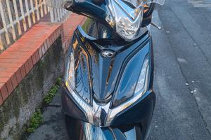 Kymco Agility 300