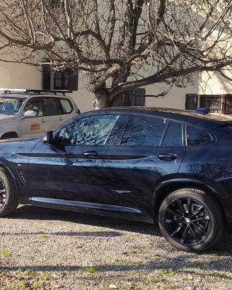 BMW X4 M3 SPORT  full optional