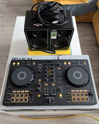 Console Pioneer DDJ-FLX4