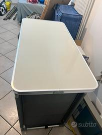 Armadietto porta tutto