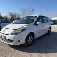 Renault Scenic Scénic 1.5 dCi 110CV EDC Luxe