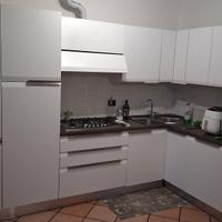 cucina febar con elettrodomestici in.