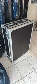 Flight case mixer o altro. dimensioni in descr