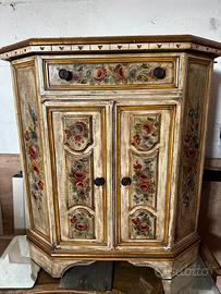 Mobile stile veneziano