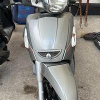 Scarabeo 300