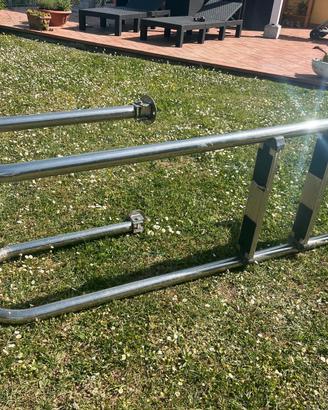 Scala in acciaio per piscina o barca