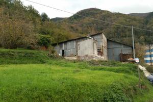 Capannone 400 mq a 8 km da Chiavari