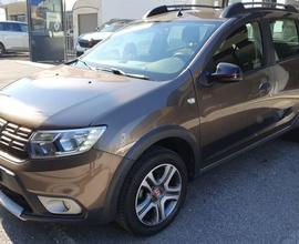 Dacia Sandero Stepway 0.9 TCe Turbo GPL 90 CV...