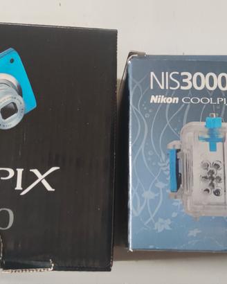 Fotocamera digitale Nikon + Custodia subacquea