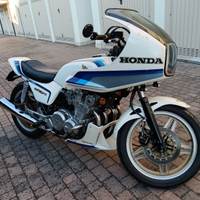 Honda cb 750 f 2