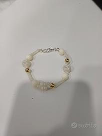 bracciale fatto a mano con perle lavorate 