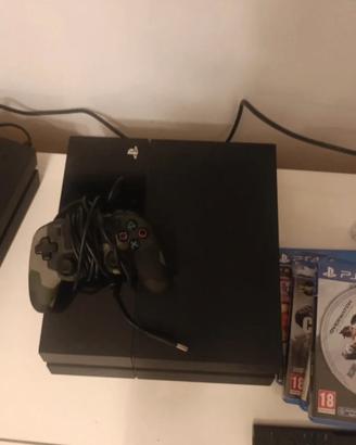 Playstation 4 usata pochissimo 
