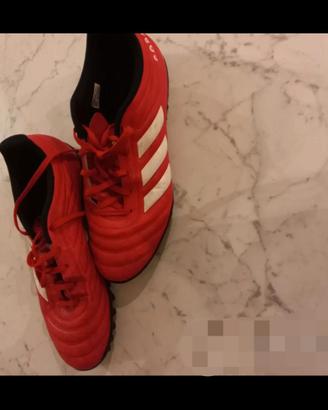 Scarpe Adidas rosse
