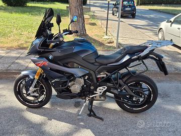 BMW S1000XR 2017 Full Optional - 24.000 km - Akrap