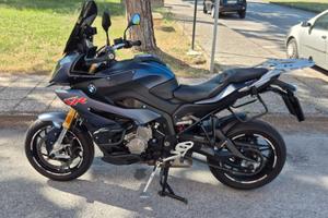 BMW S1000XR 2017 Full Optional - 24.000 km - Akrap