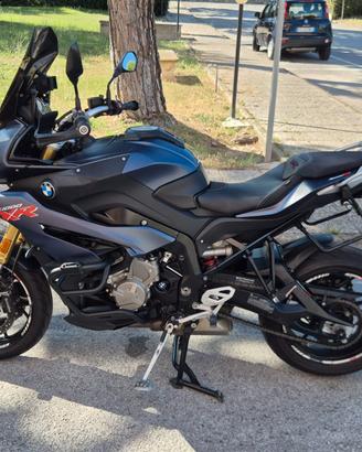BMW S1000XR 2017 Full Optional - 24.000 km - Akrap