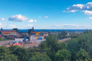 Pressi san Leonardello casa con terreno