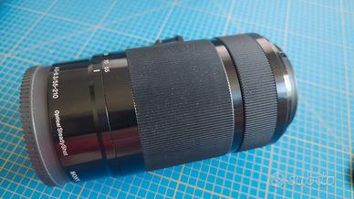 Sony E 55-210mm f/4.5-6.3 OSS