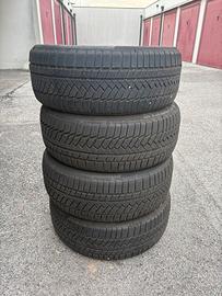 Gomme invernali Continental 215/50 R17
