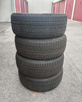 Gomme invernali Continental 215/50 R17
