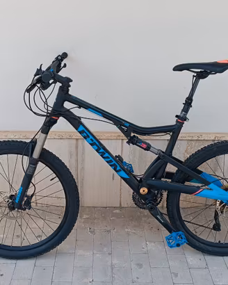 Rockrider / B'Twin 560S