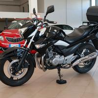 Suzuki Inazuma 250 A F F A R E