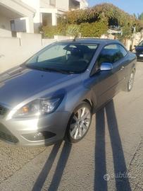 Ford focus cabriolet 2000