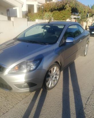 Ford focus cabriolet 2000