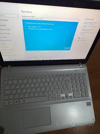 PC Sony vaio Intel core i5.