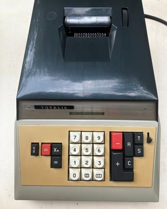 Calcolatrice elettromeccanica Totalia anni 60