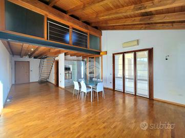 ATTICO A CASTELNUOVO DEL GARDA