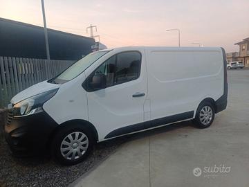OPEL VIVARO FURGONE EURO 6