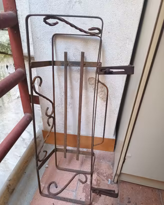 Fioriera in ferro