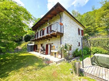 Casale In Pietra nelle Langhe