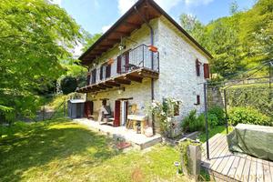 Casale In Pietra nelle Langhe