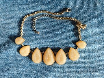 Collana girocollo H&M rosa salmonato e oro 