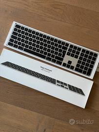 Apple Magic Keyboard con touch ID e tastierino num