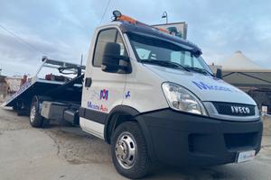 IVECO DAILY 35C18 SCARRABILE PATENTE B CARROATTREZ