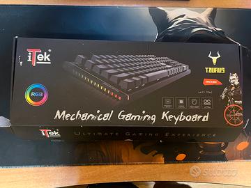 Tastiera pc gaming + mouse