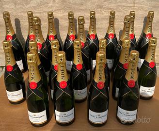 Moet & Chandon Champagne Magnum 1.5L + 0.75L|22 Bt